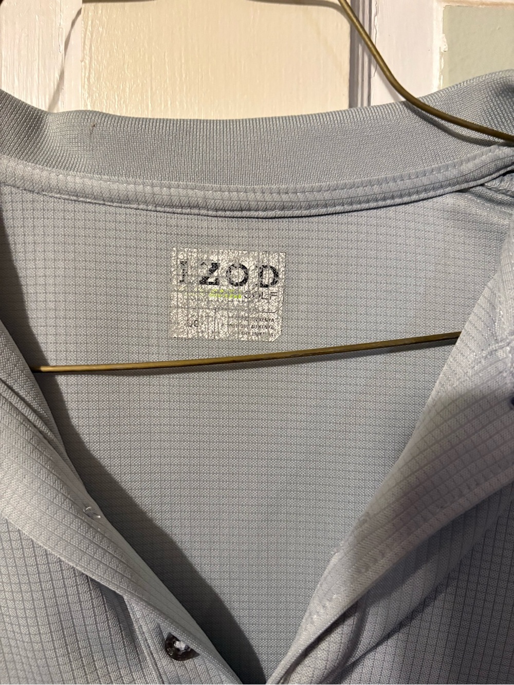 Izod Men’s Light Blue Casual Button-Down Shirt